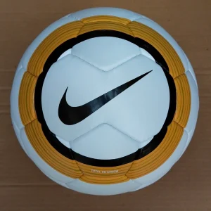 Nike Total 90 Aerow 1 | CSF | Copa America | 2004/2005 | Size 5