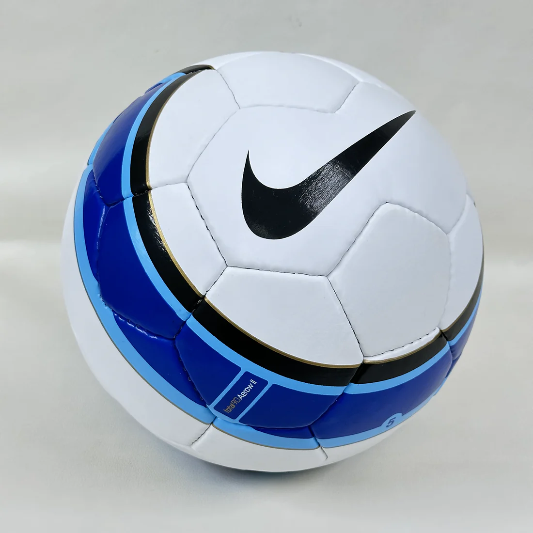 Nike_Total_90_Aerow_II_Premier_League_Barclays_2007-2008_Size_5_03