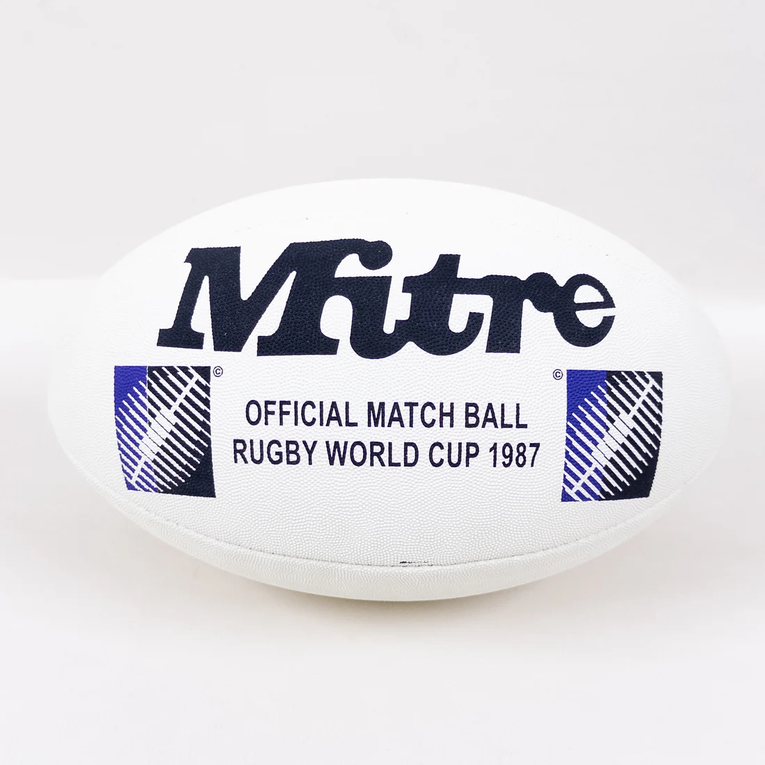 Mitre_Rugby_World_Cup_1987_Ball_Original_Match_Ball_RWC_New_Zealand_Australia_1987_01